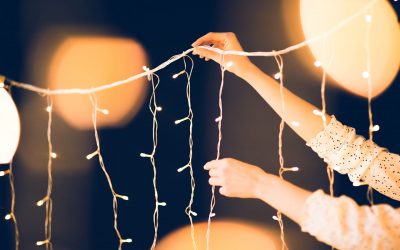 7 Safety Tips for Holiday Decorating